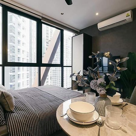 The Scarletz By Rsr Kuala Lumpur Exterior foto
